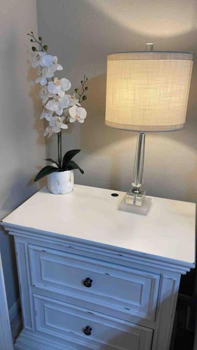 Lovely Woodlands W/heated Pool And Spa! * Spring
